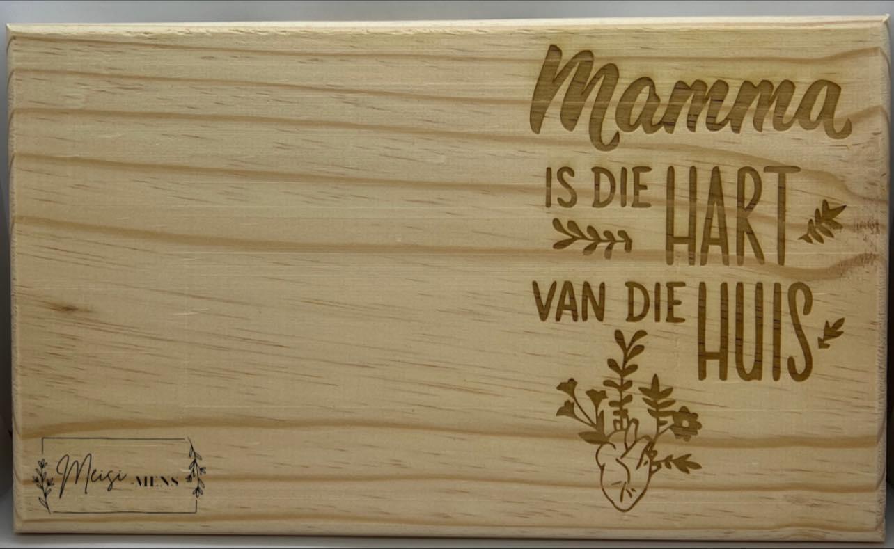 Pine Cutting Board - Image 9