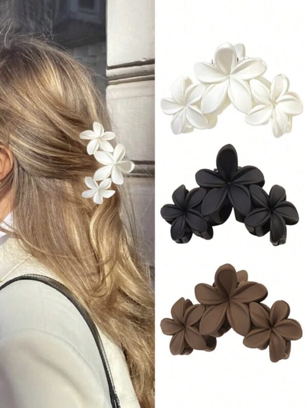 Frosted Flower Hair Clip - Image 3