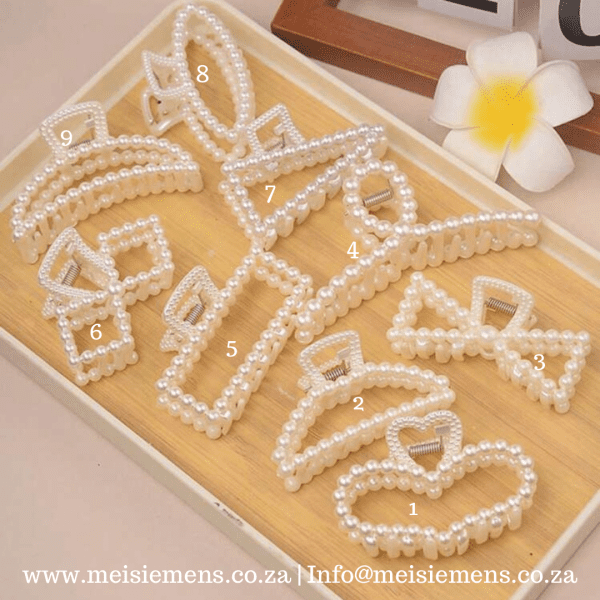 Pearl Hair Clip